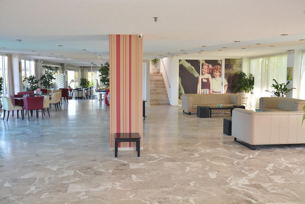Costa Angela Seaside Resort Zewnętrze zdjęcie